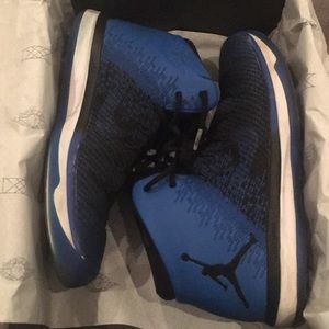 Nike Air Jordan XXXI Sneakers